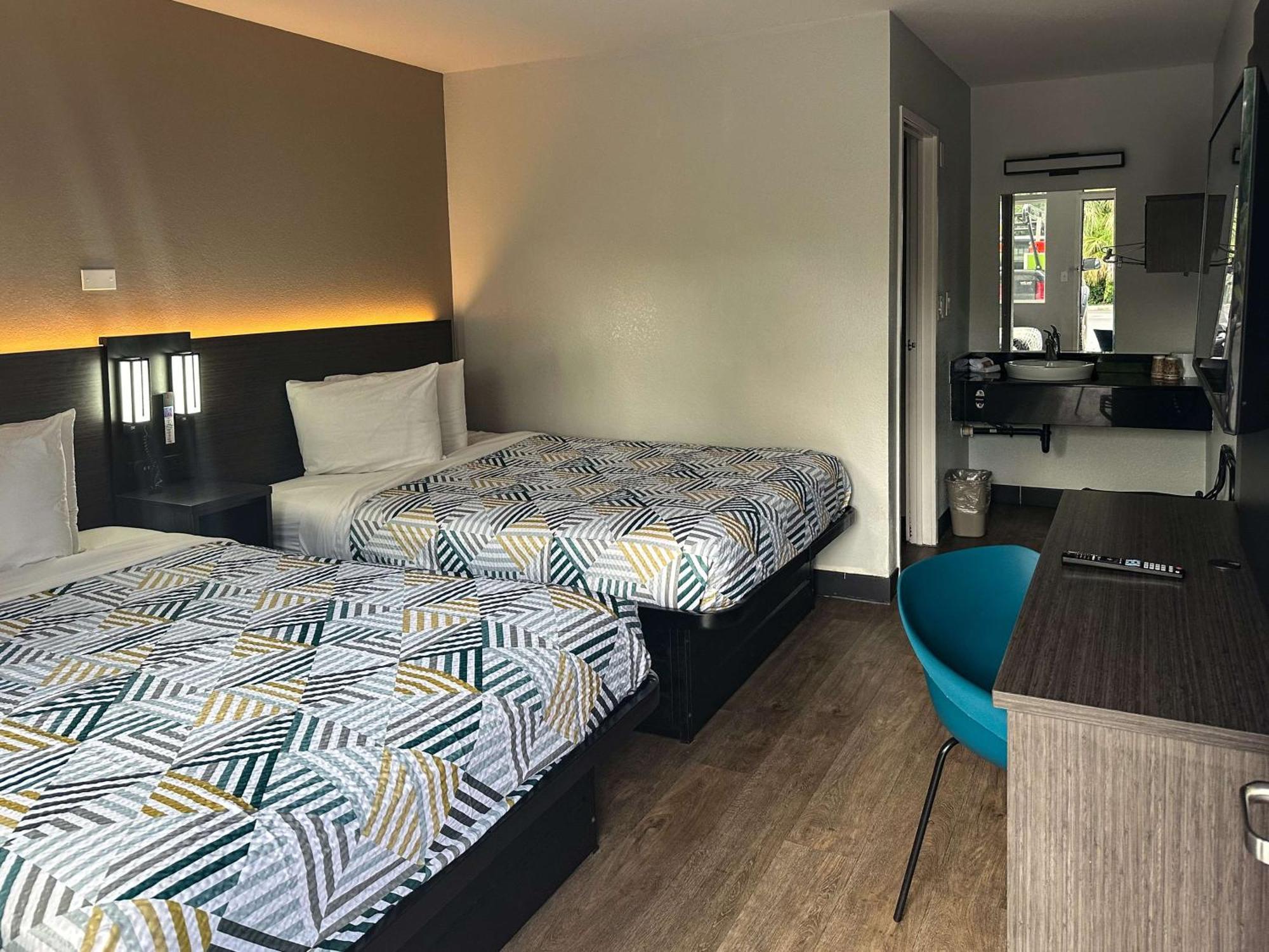 6-kissimmee, Fl - Orlando Hotel 2*